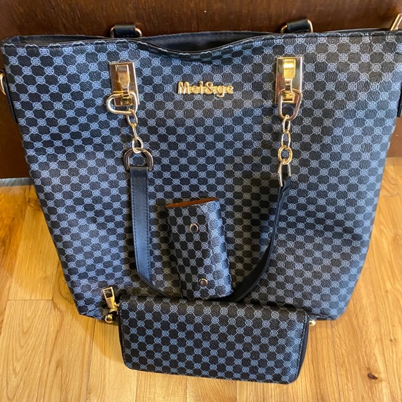 Purse set - Picture 1 of 16